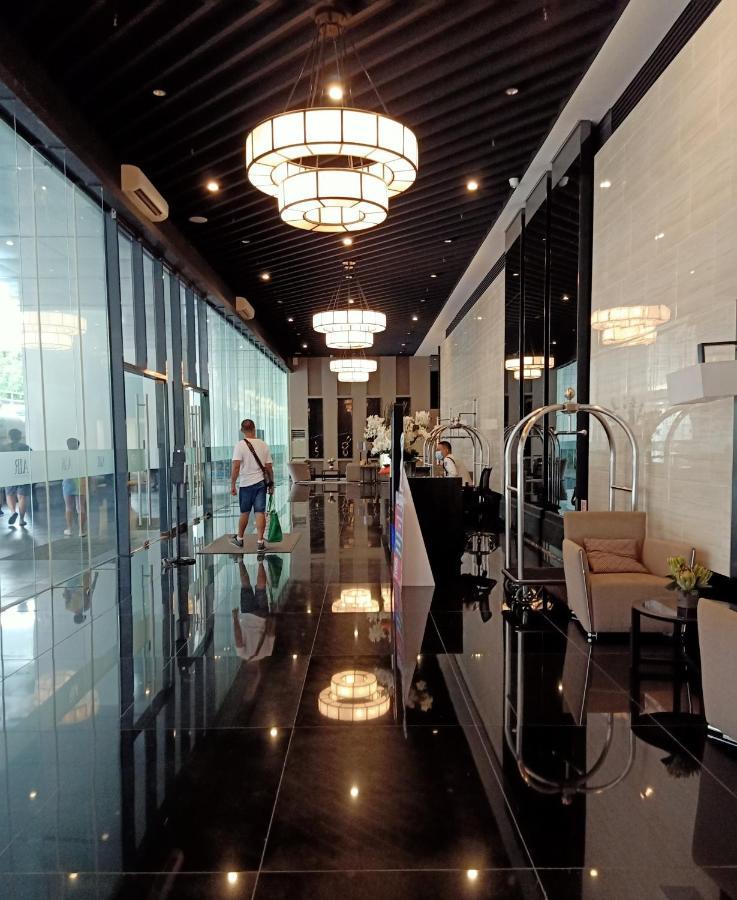 Marivic'S Place At Air Residences Makati Manila Exterior foto